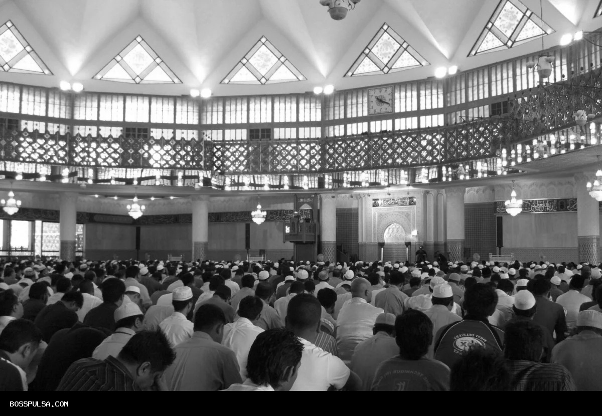 Khutbah Jumat: Hakikat Kecerdasan