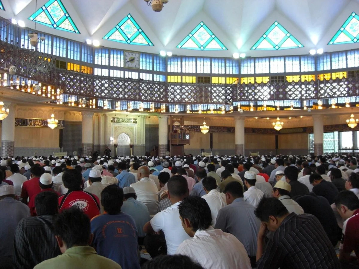 Khutbah Jumat: Hakikat Kecerdasan