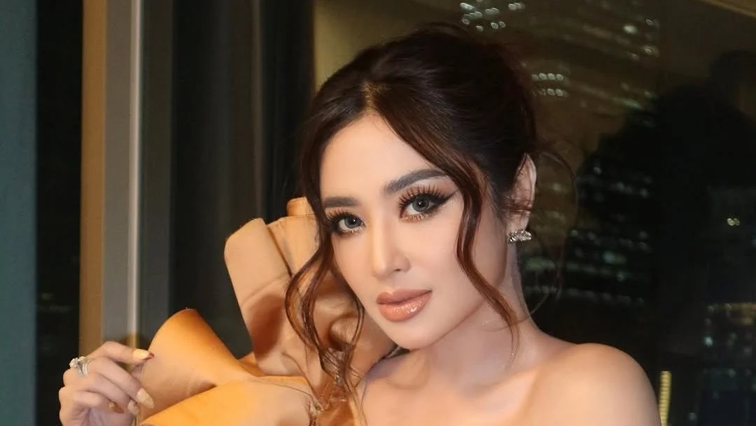 Reaksi Dewi Perssik Nama Dipakai Promosi Burger Aldi Taher