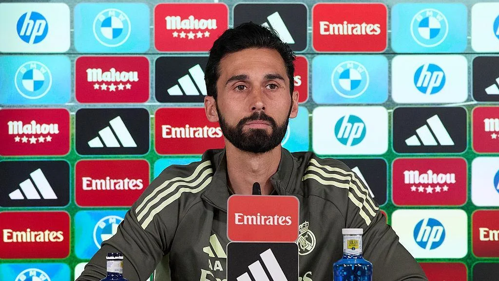 Real Madrid Dihadapkan Dilema Guard of Honor untuk Barcelona, Alvaro Arbeloa Ungkap Sikap Tim