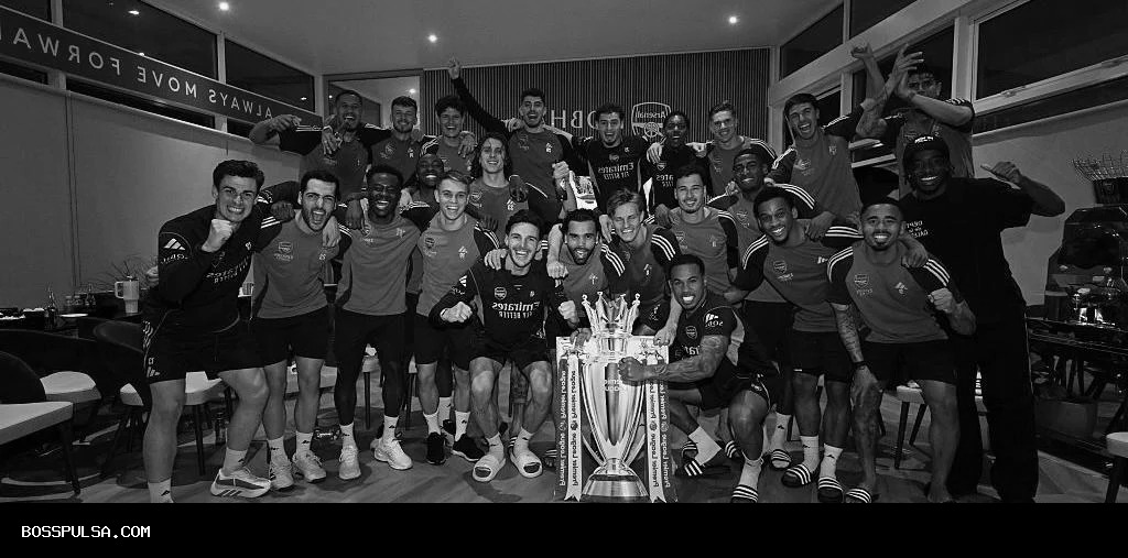 Siluet Trofi EPL di Markas Arsenal Akhirnya Menyala, Simbol Ambisi yang Terwujud