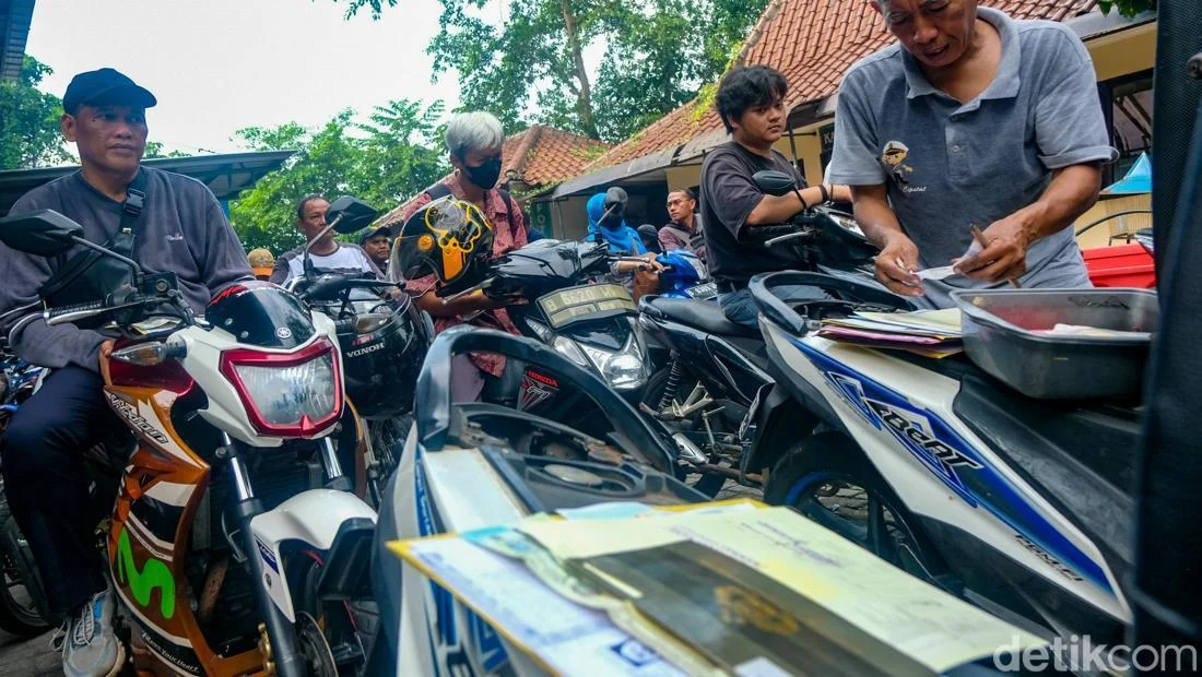 Beli Motor Bekas tapi Kena Pajak Gede? Bisa Jadi Ini Sebabnya