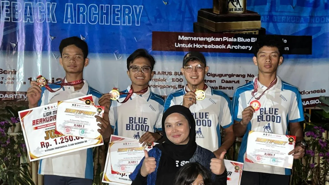 Blue Blood Stable Perluas Dominasi ke Olahraga Horseback Archery dengan Tim Atlet Papan Atas Nasional
