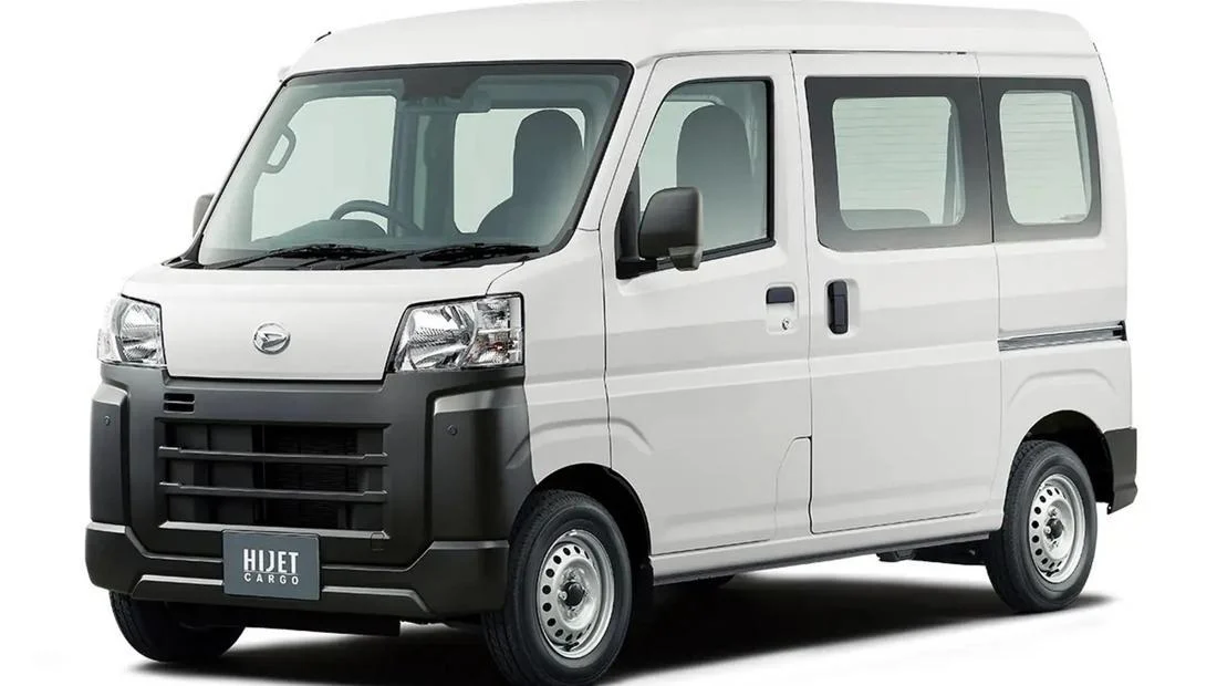 Daihatsu Perkuat Posisi di Pasar Kei Car Jepang dengan Penyegaran Hijet Cargo dan Atrai Model 2026, Tepis Gempuran Kei Car China