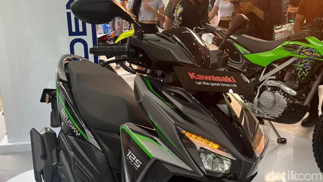Harga Kawasaki Brusky 125, Beda Segini sama Honda Vario