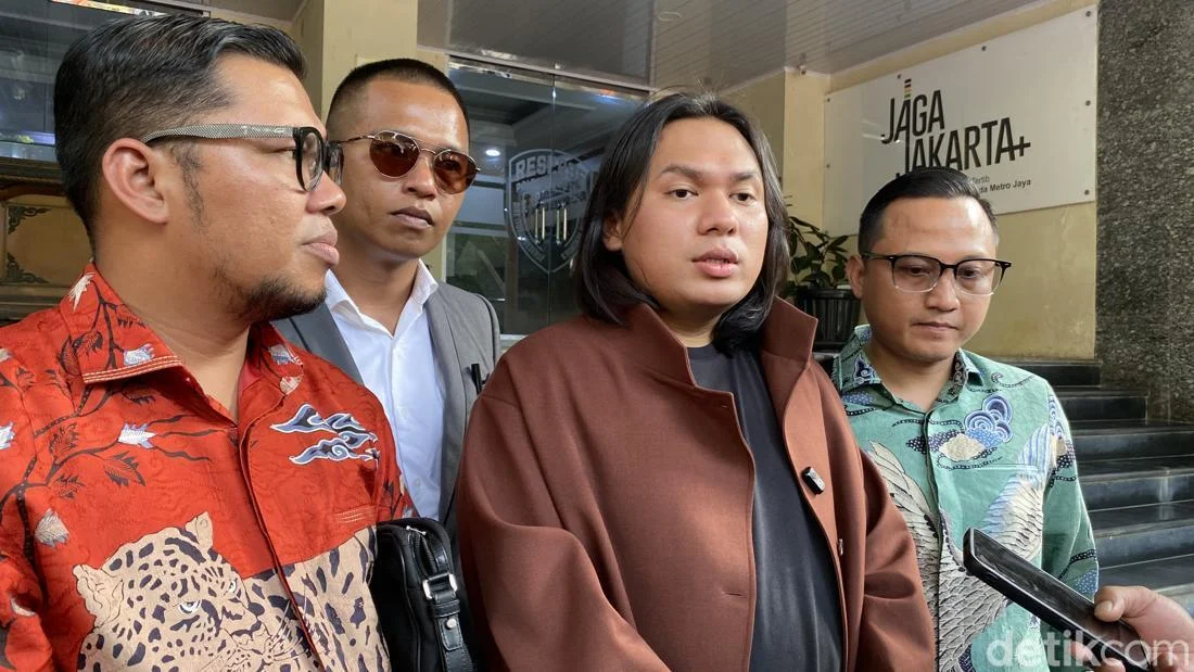 Keanu Angelo Dicecar 25 Pertanyaan di Pemeriksaan Kasus Hanania Travel