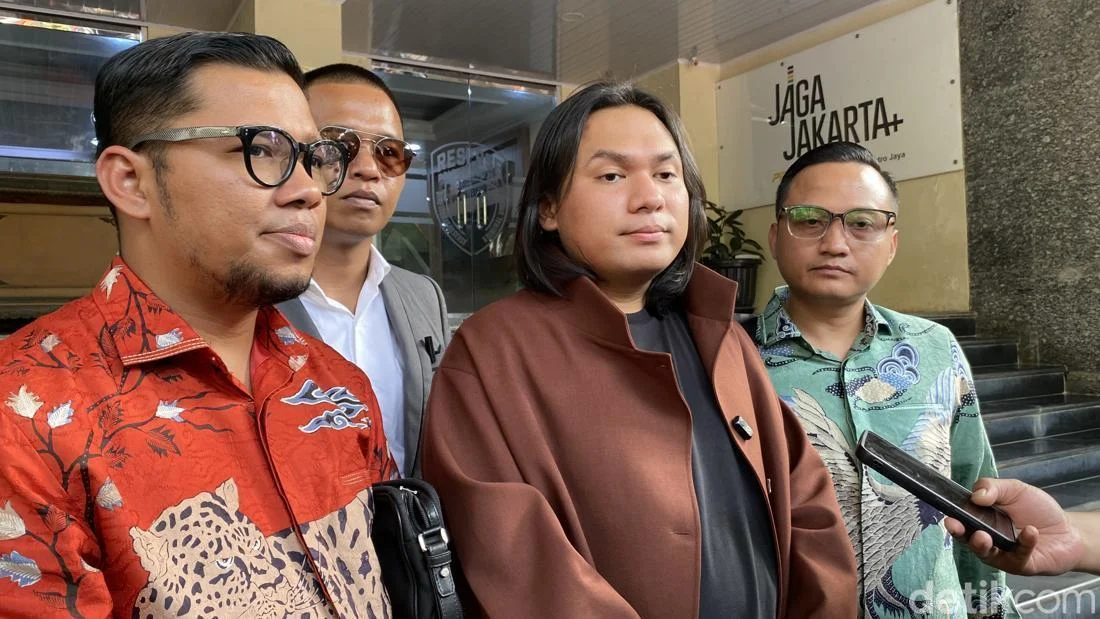 Keanu Diperiksa Terkait Hanania Travel, Tegaskan Gak Terima Uang Endorse
