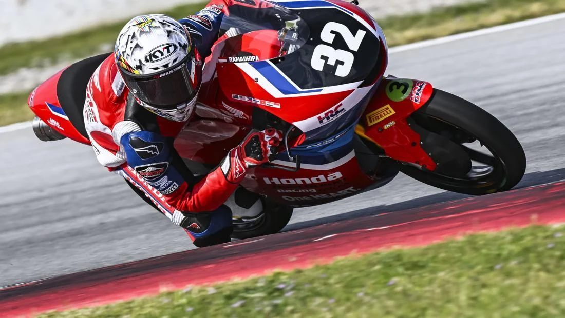 Moto3 Junior 2026: Kiandra Ramadhipa Cetak Sejarah, Kibarkan Merah-Putih di Podium Tertinggi Portugal!
