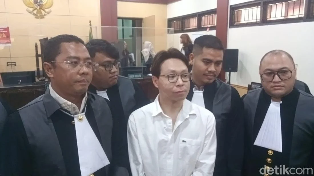 Richard Lee Didakwa Pasal Berlapis Terkait Dugaan Produk Ilegal dan Pelanggaran Perlindungan Konsumen