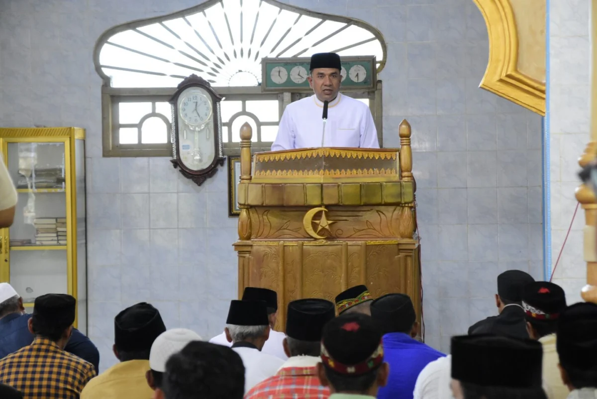 Khutbah Jumat: Fajar Yang Berulang