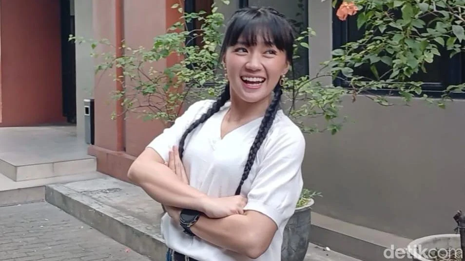 Klarifikasi Cindy Gulla Eks JKT48 Diduga Curang hingga Naik Ojek Saat Maraton