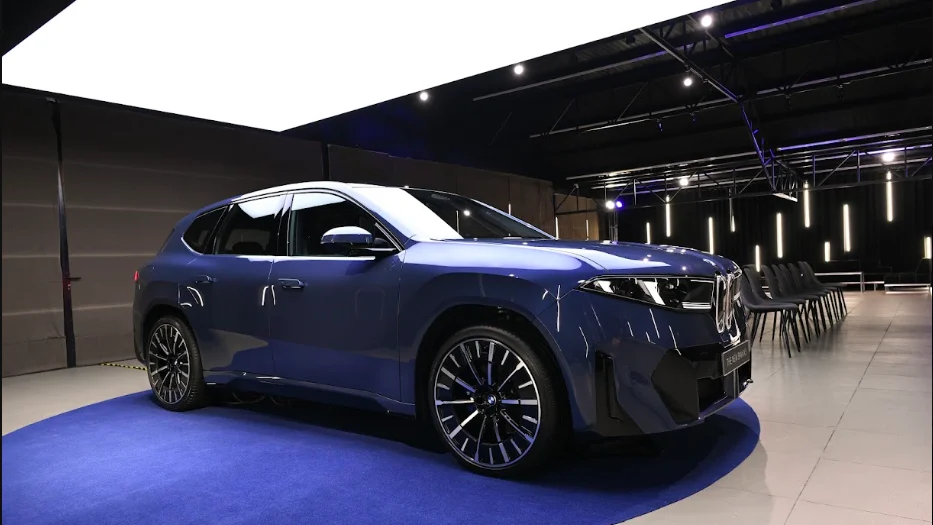 The New BMW iX3: Membuka Era Baru Mobilitas Premium BMW dengan Inovasi Symbiotic Driving Experience
