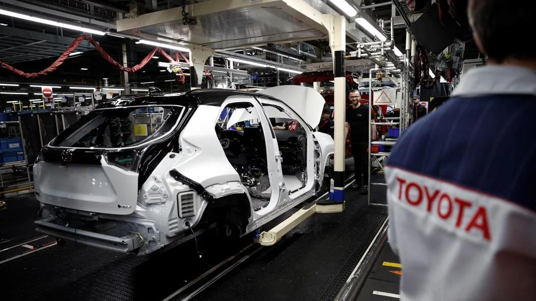 Toyota Yakin Robot Tak Bisa Gantikan Manusia di Pabrik Mobil