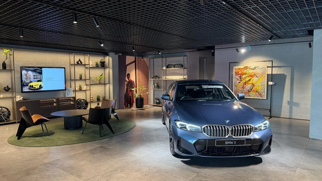 Rayakan Kemerdekaan RI, BMW Astra Gelar Celebrating Indonesia Through Art