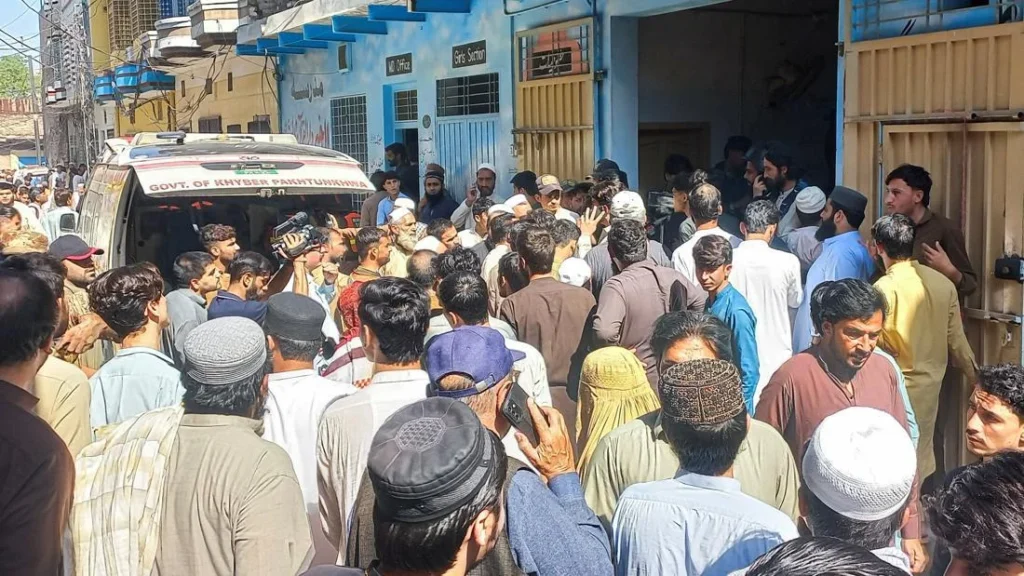 Atap Gedung Sekolah di Pakistan Runtuh, 28 Orang Tewas
