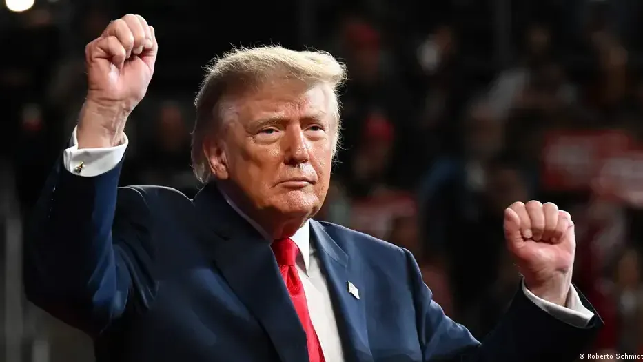 Trump Sebut ‘Prancis Terbakar’, Anggap Negara Itu Hancur Akibat Imigrasi